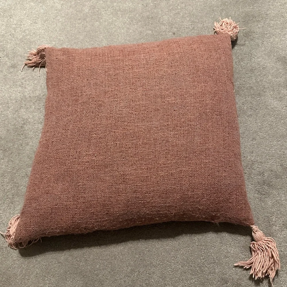 Pink Multi Shade Stitch Tassel Pillow Case Cover